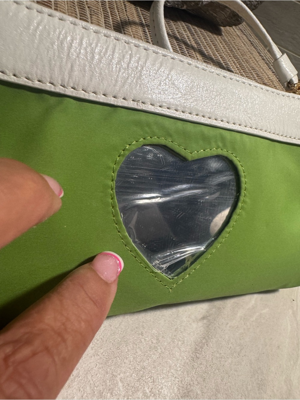 Like New Sharif Green and White Wristlet Clutch with Mirror on Back  fits Phone - Picture 7 of 7